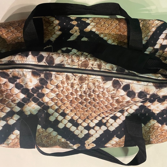 Snakeskin printed canvas bag - Picture 4 of 4